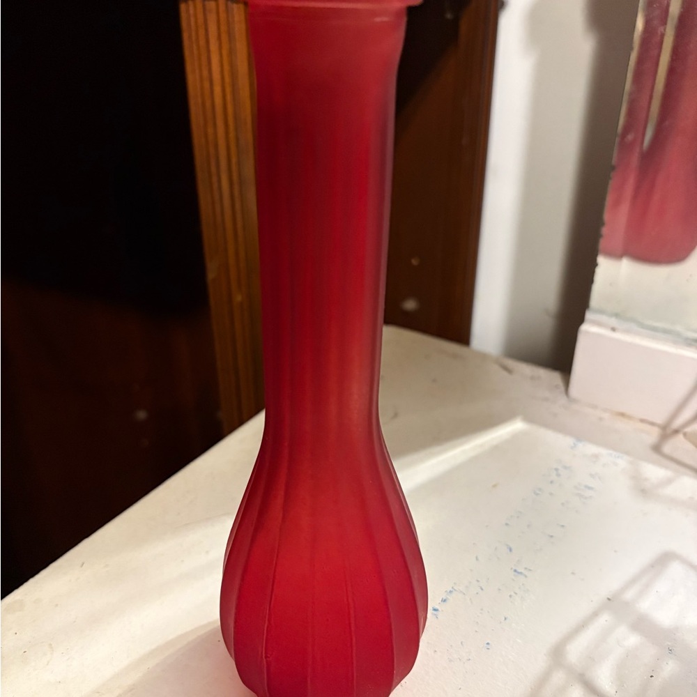 Elegant Red Glass Vase